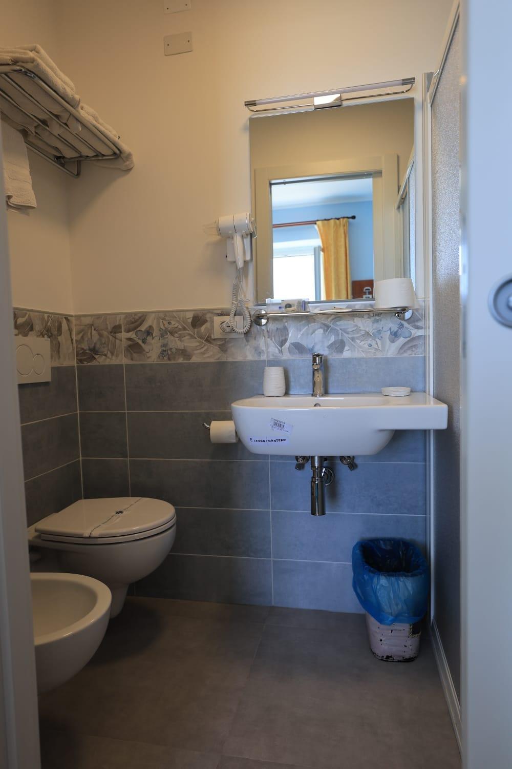 Viviani Raffaella Hotel Монтеросо ал Маре Екстериор снимка