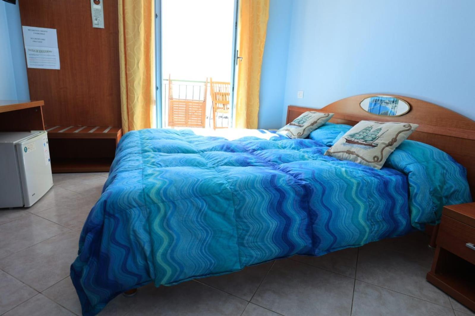 Viviani Raffaella Hotel Монтеросо ал Маре Екстериор снимка